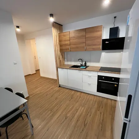 Budget 3 #self Check-in #essentials Included Warschau