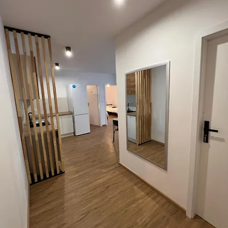 Budget 3 #self Check-in #essentials Included Varsavia