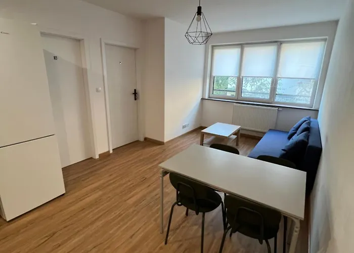 Budget 3 #self Check-in #essentials Included Apartment Warsaw